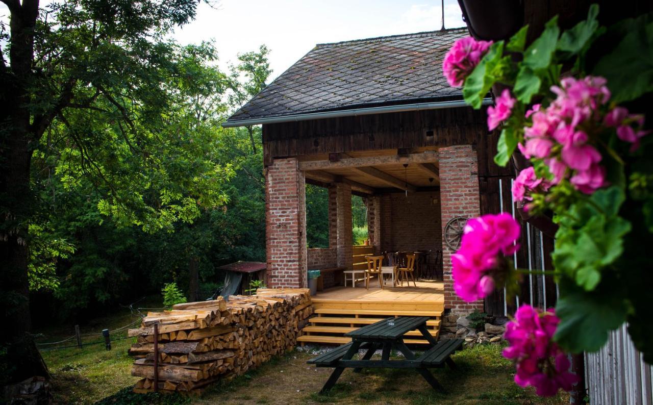 Knezicka Chalupa Vrchlabi Exterior photo